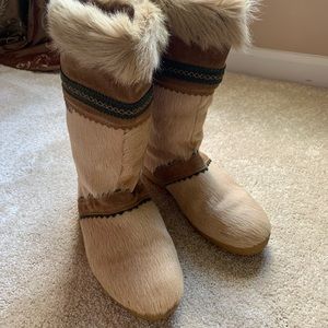 TECNICA Apres Ski Goat Fur and Pony Hair Shearling Boots, 40/8.5